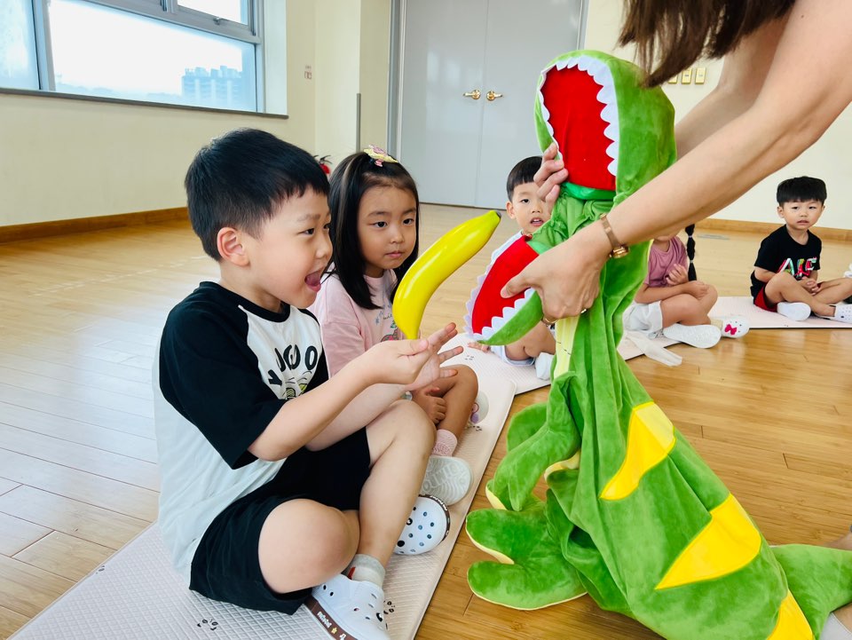 ♥음악감성-공룡가족 사진
